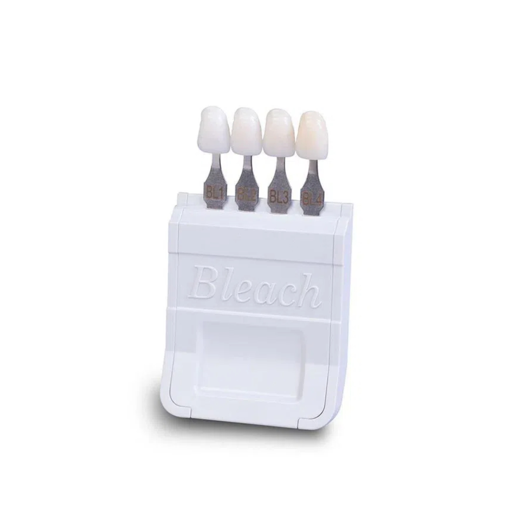 Teeth Whitening (Bleaching) - Panduan Warna Dikelantang Gigi 4 Warna